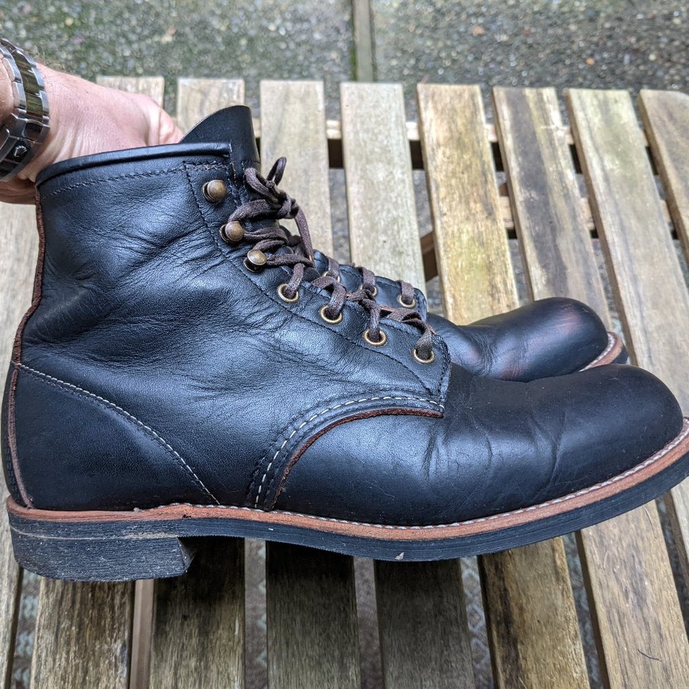 BLACKSMITH 6-INCH BOOT (SIZE 8.5) IN BLACK PRAIRIE LEATHER
